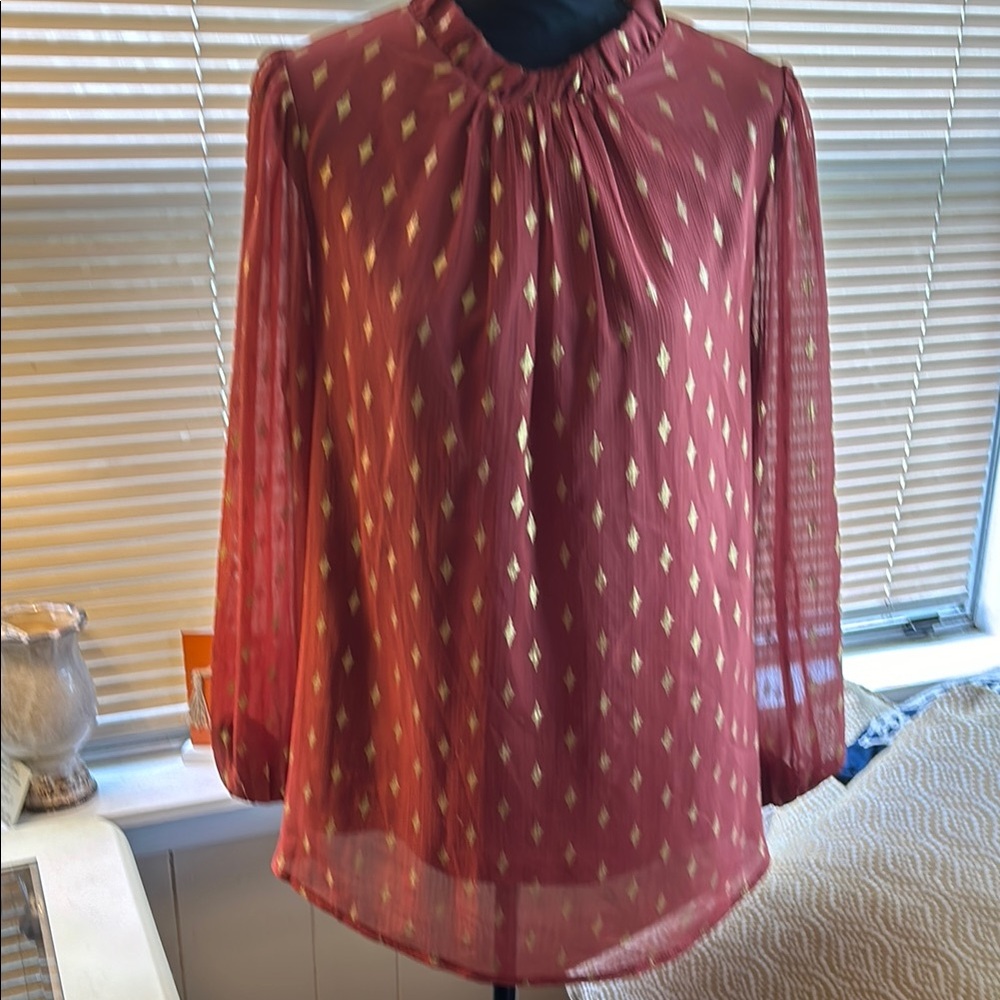 JODIFL Red Blouse with Gold Accents